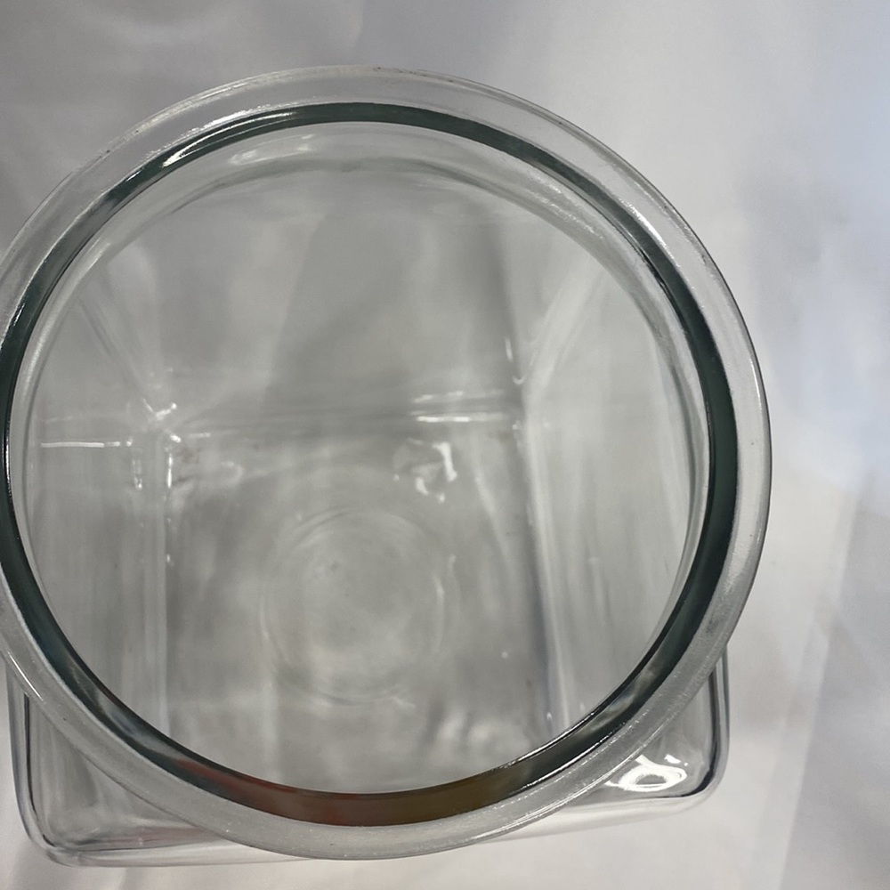 Captain Morgan Glass Container - Picture 6 of 7